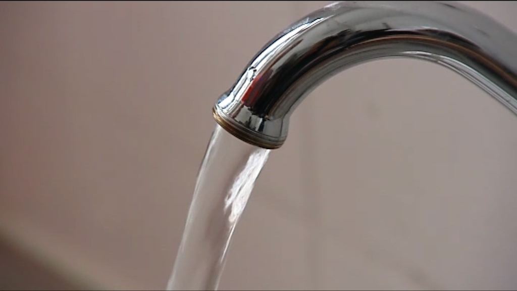 區議員質疑水務署未有抽葵翠邨「頭浸水」化驗