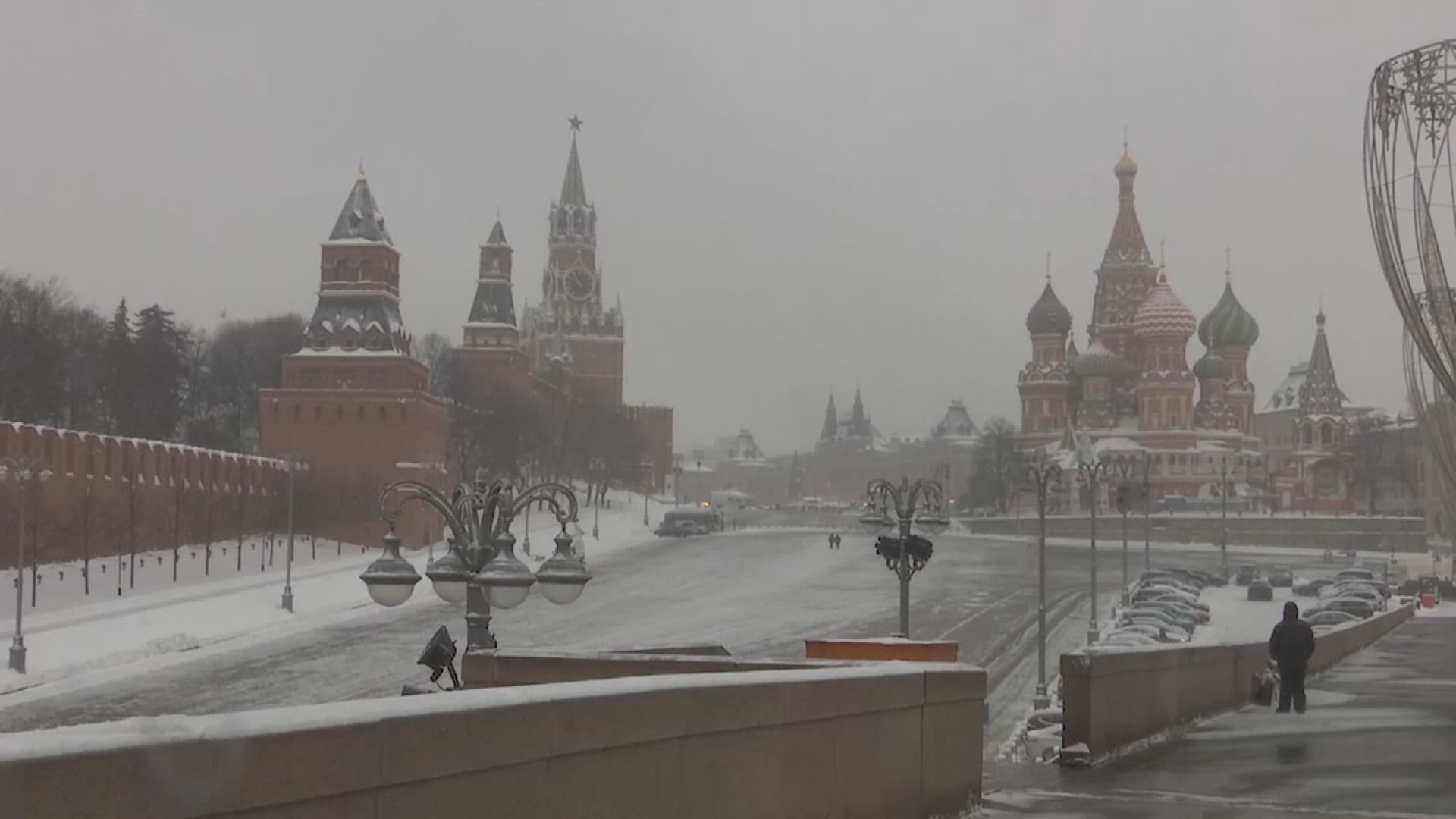 標普大幅調低俄羅斯今年經濟預測至萎縮8.5%