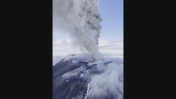 俄羅斯堪察加半島火山約600年來首次爆發