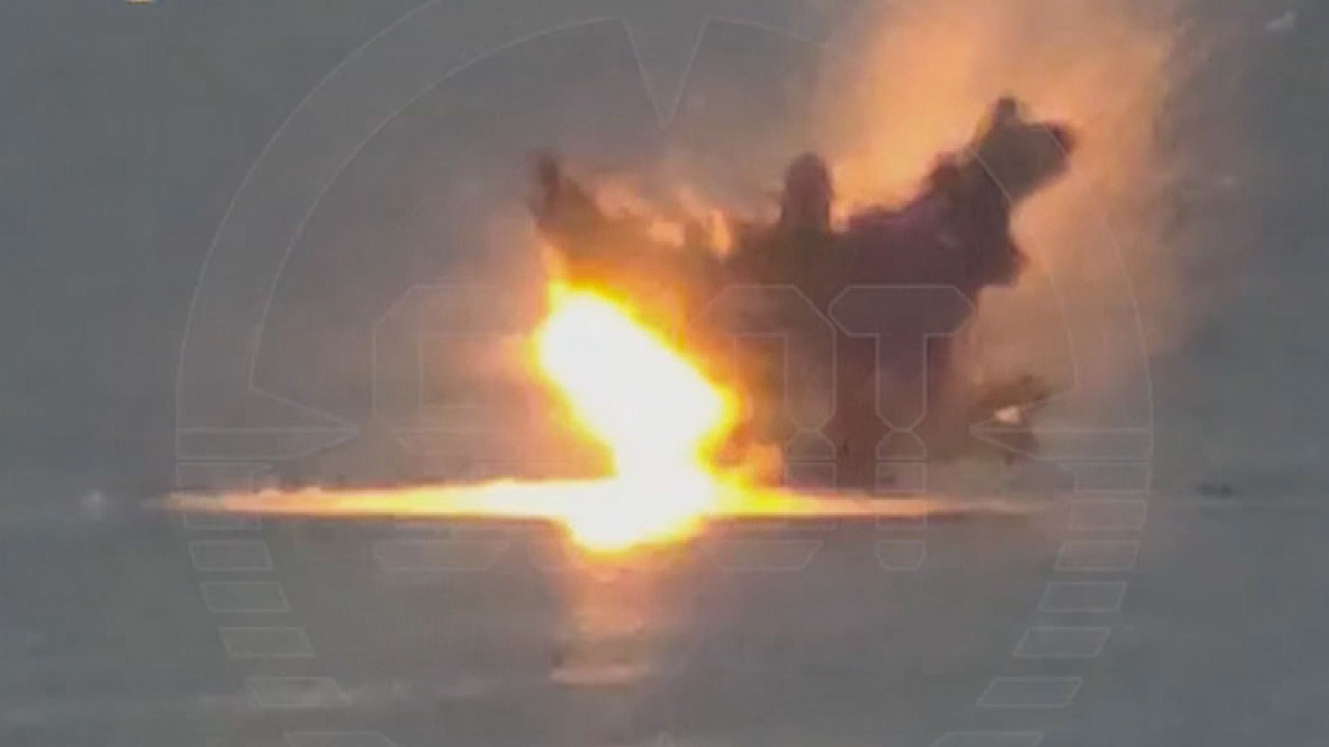 俄羅斯指責烏克蘭以無人艇襲擊黑海海軍基地 烏方稱有俄軍登陸艦損毀