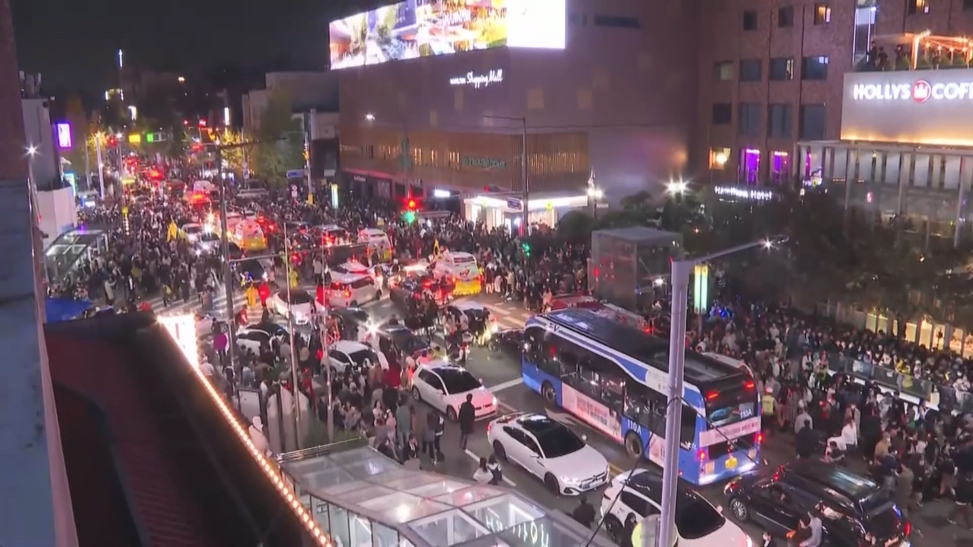 南韓梨泰院人踩人事件死亡人數增至159人