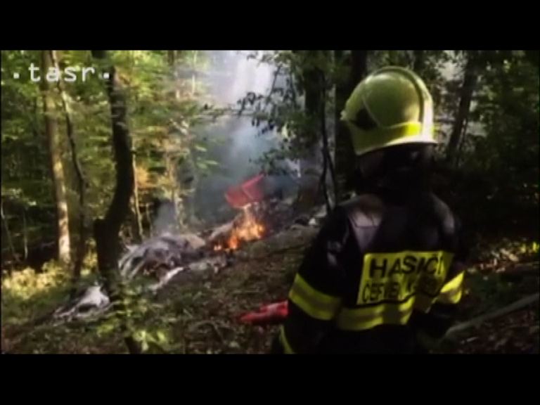 斯洛伐克兩機相撞七人死