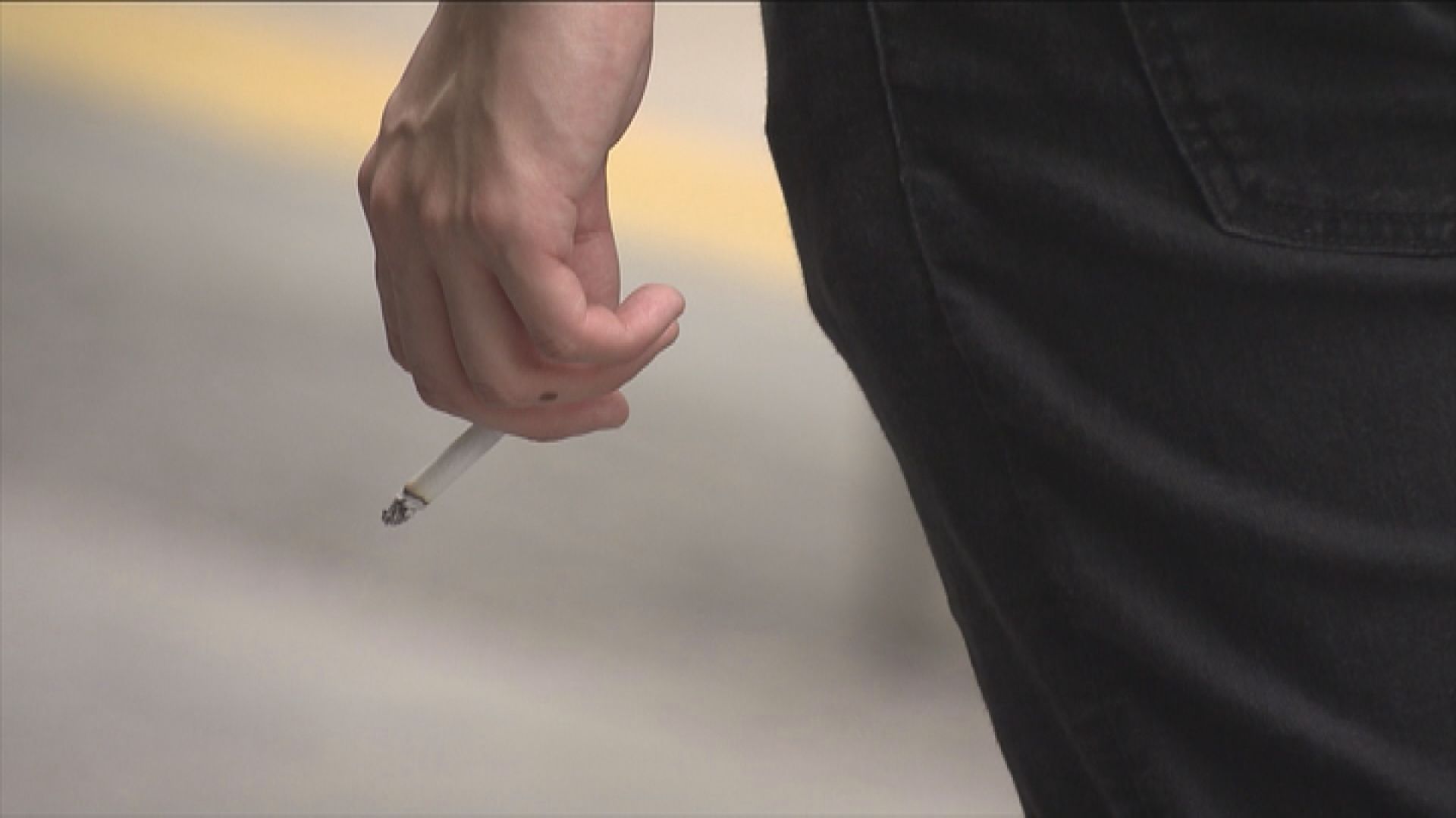 調查：九成二家長支持提高最低合法買煙年齡