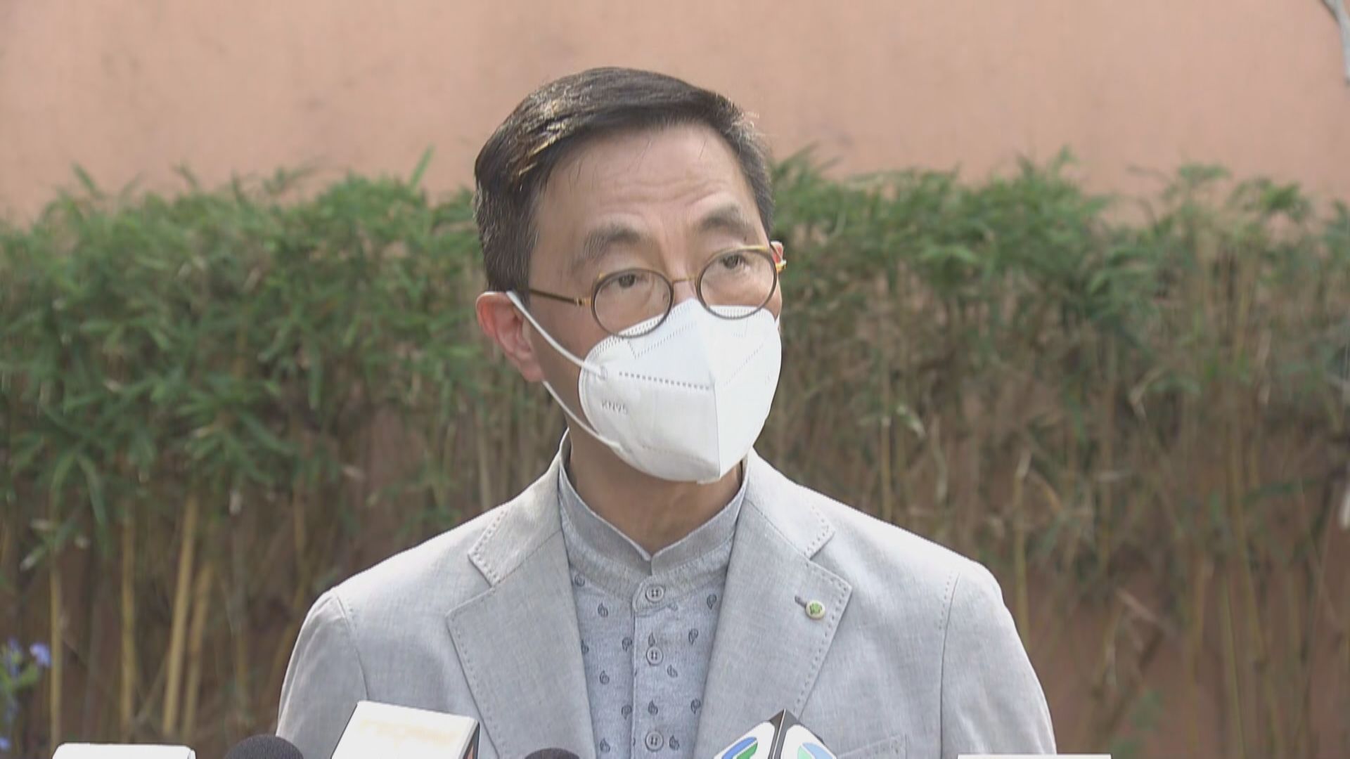 楊潤雄祝賀傅家俊奪香港世界桌球大師賽亞軍