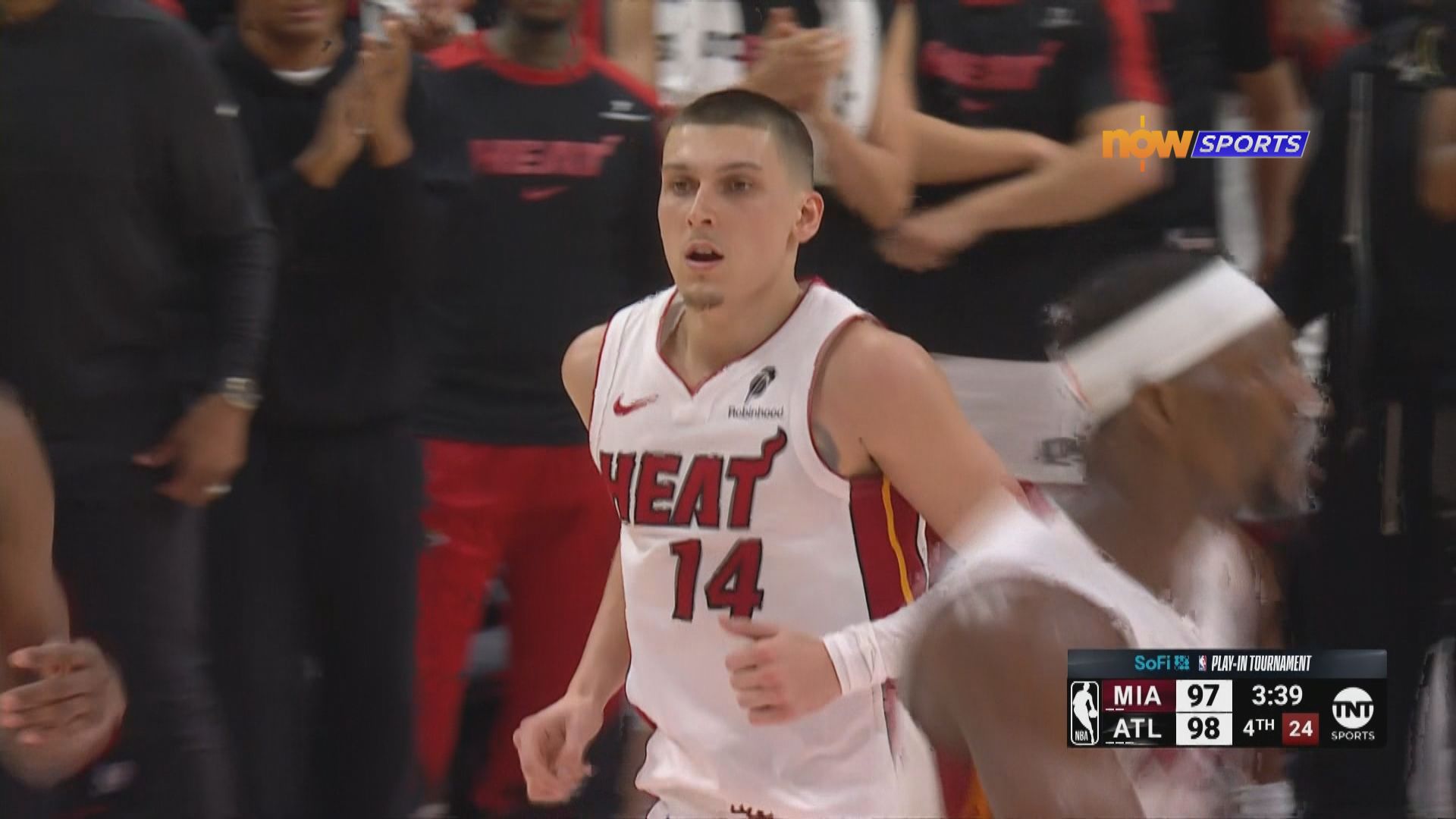 NBA　熱火加時挫鷹隊闖季後賽　首圈撼騎士