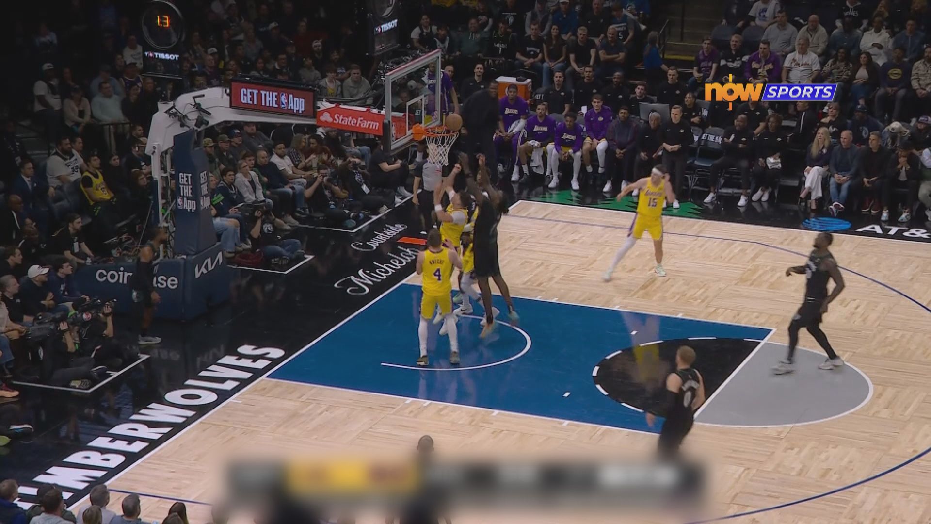 NBA　湖人 116:115 木狼