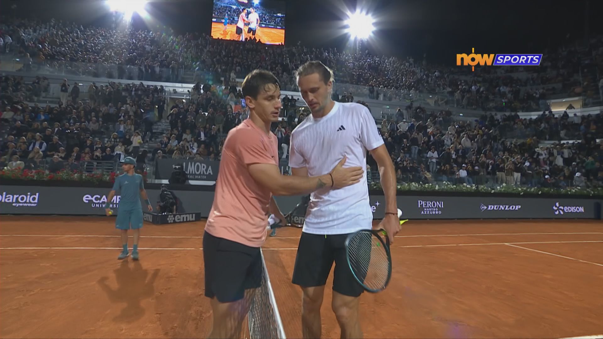 意大利網球公開賽　施華利夫及艾卡拿斯闖男單第3圈