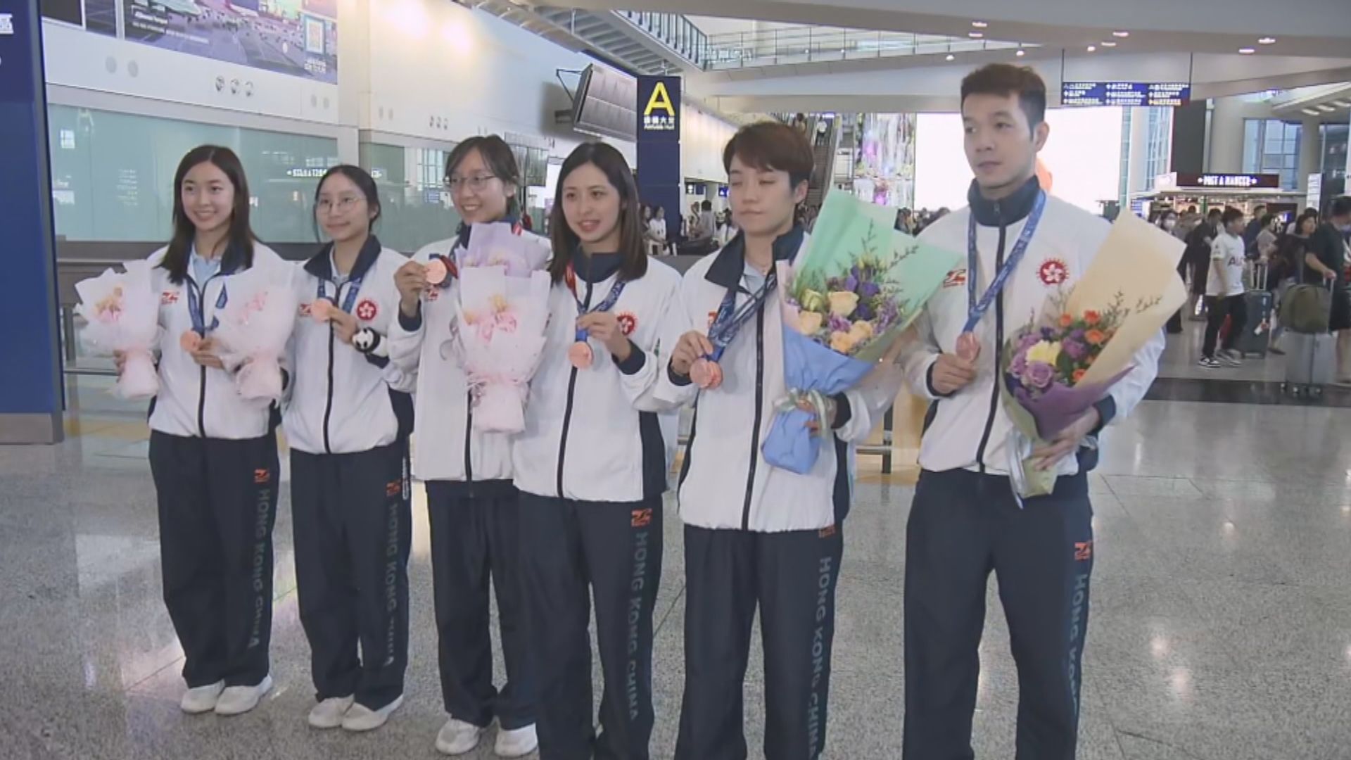 世大運乒乓球港隊奪兩面銅牌凱旋返港 杜凱琹：冀處理傷患後發揮更好