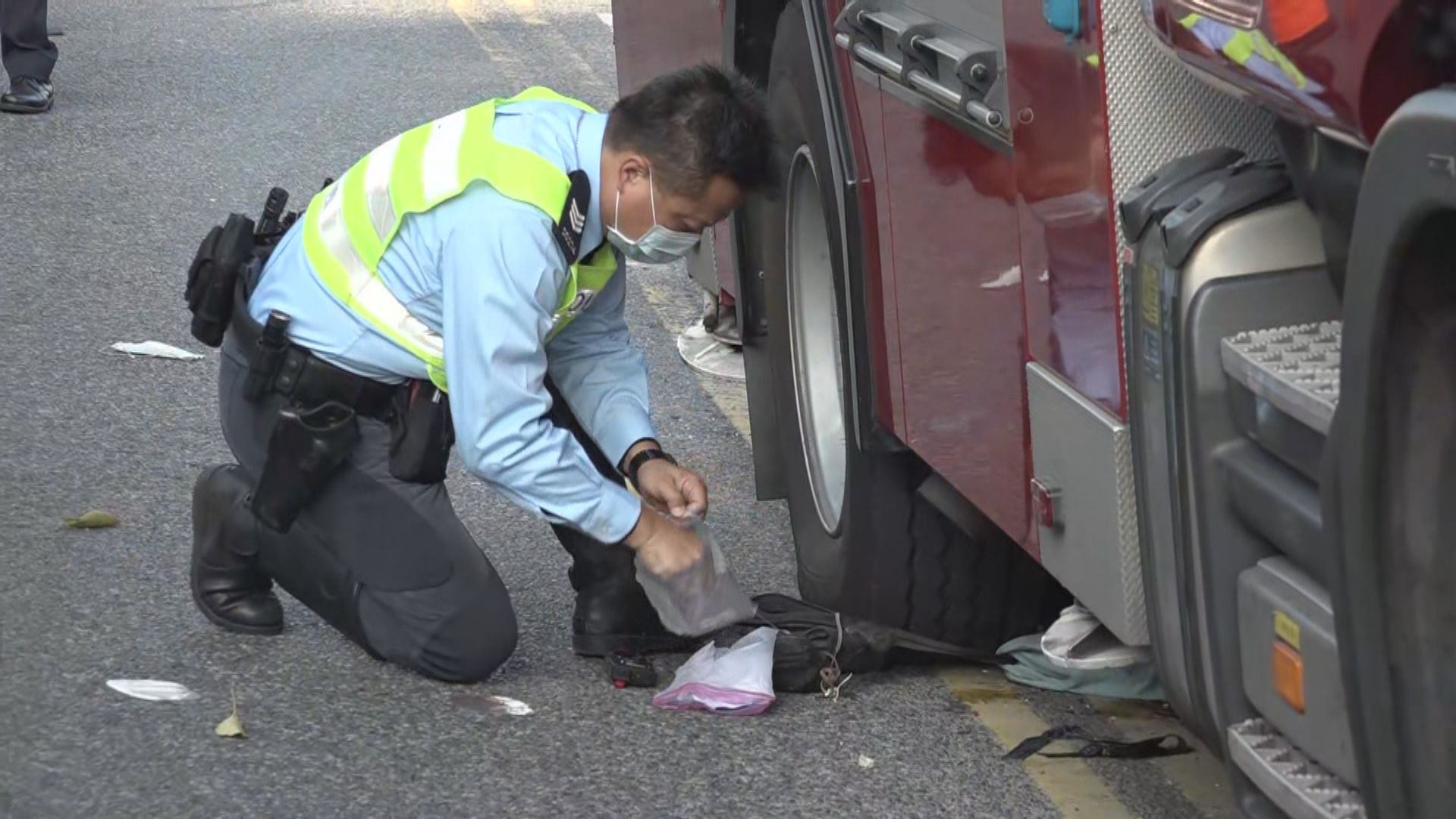 西貢消防車交通意外　司機報稱突然頭暈