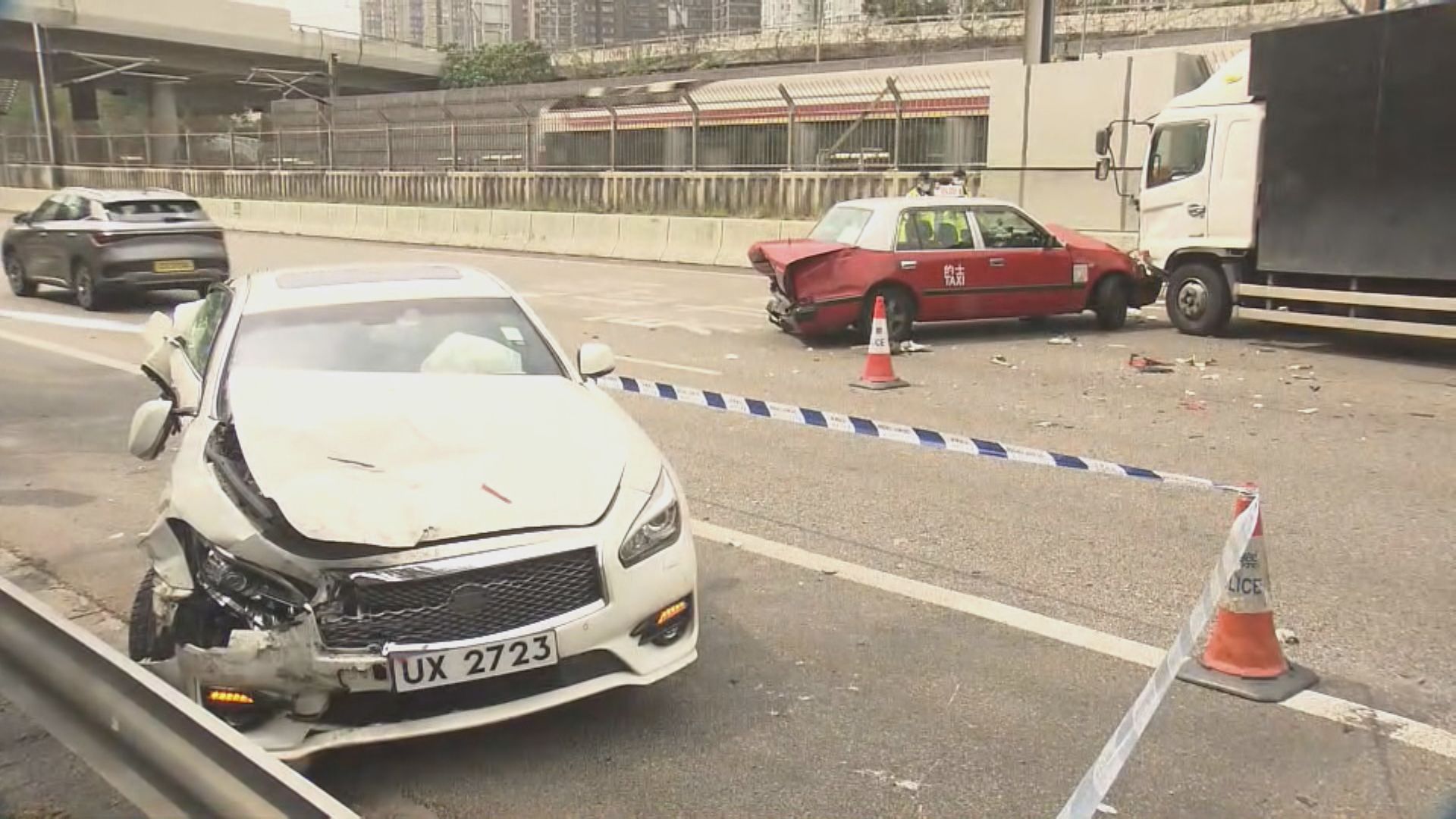 沙田兩車相撞司機下車理論 尾隨貨車撞倒兩人釀一死一傷