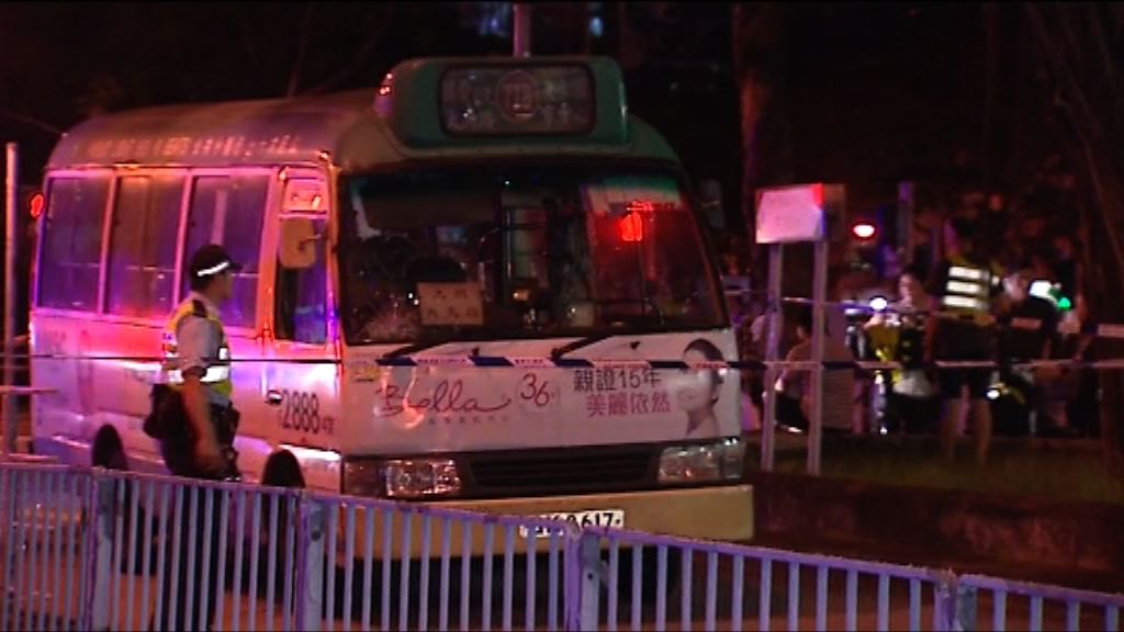 天水圍致命車禍老婦遭小巴撞斃
