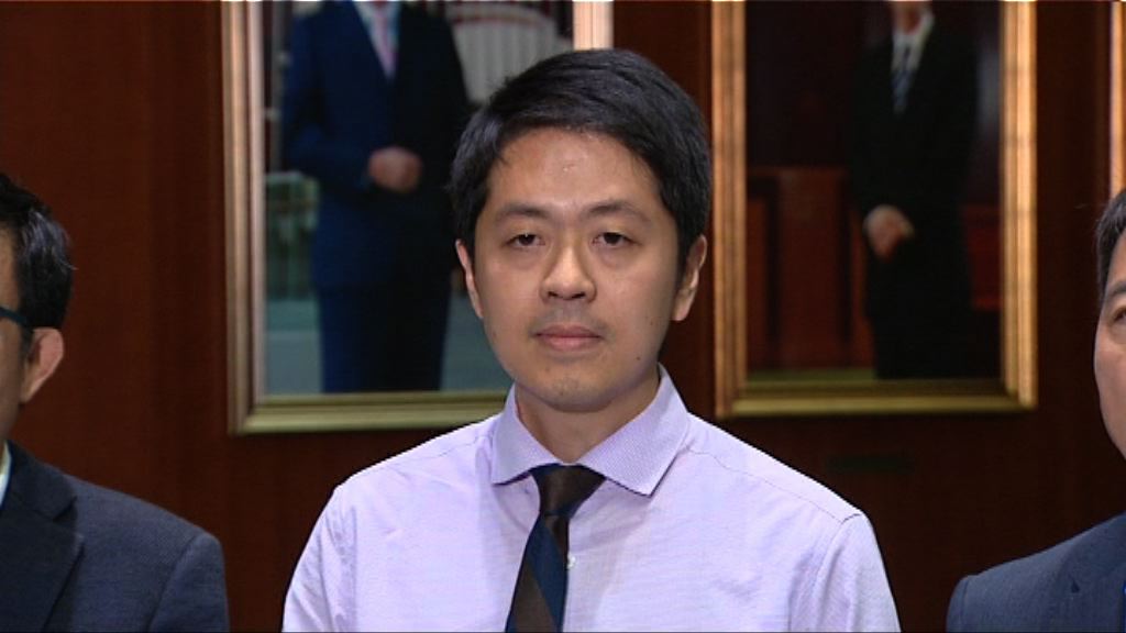 取去政府人員手機　許智峯承認做法不對及致歉