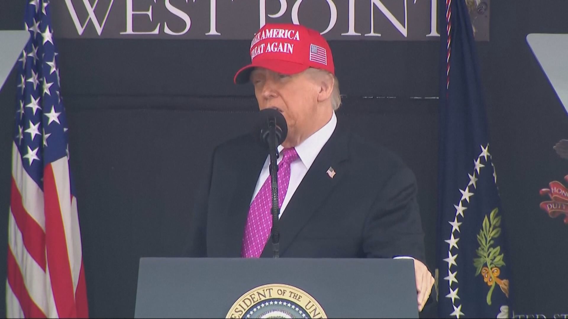 特朗普出席西點軍校畢業禮　稱美軍是由他一手重建