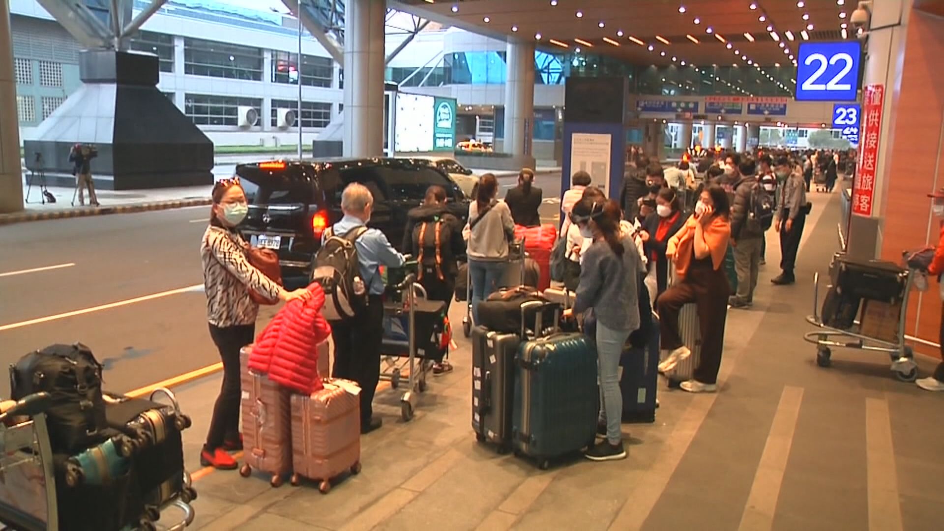 年終獎金嫌少　長榮地勤人員集體休假導致多班航機延誤