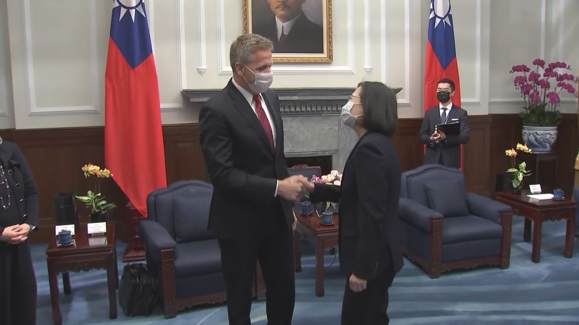 蔡英文接見美國前印太司令　強調台灣會提升防衛能力