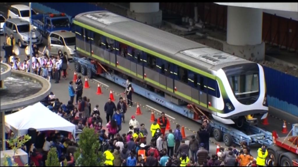 台中新捷運列車市區巡遊