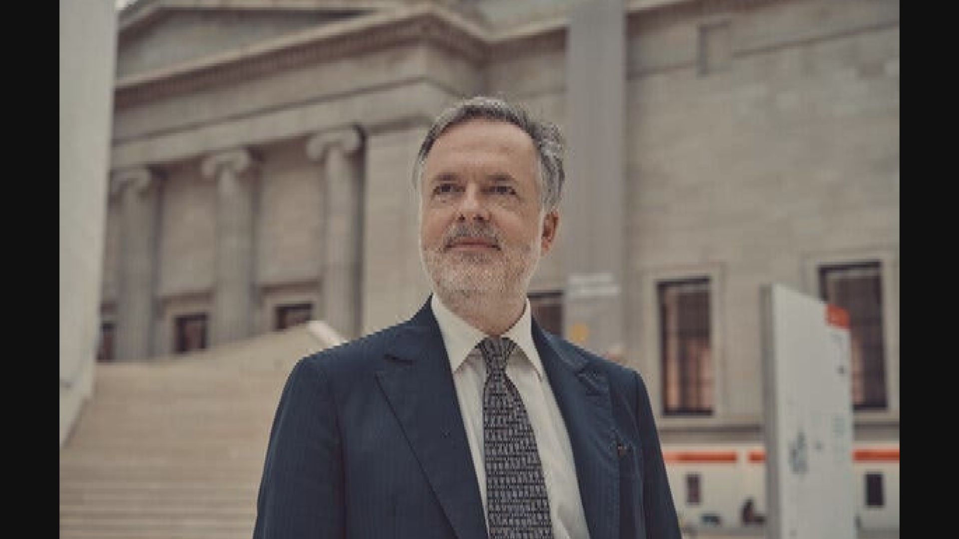 大英博物館館長就館藏失竊事件辭職