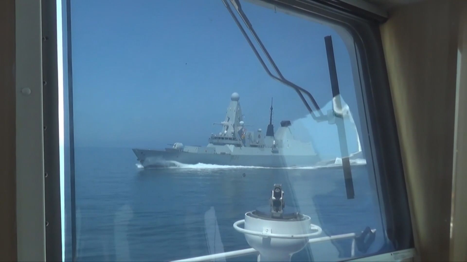 俄方發放片段　巡邏艦曾多次警告英國驅逐艦衛士號
