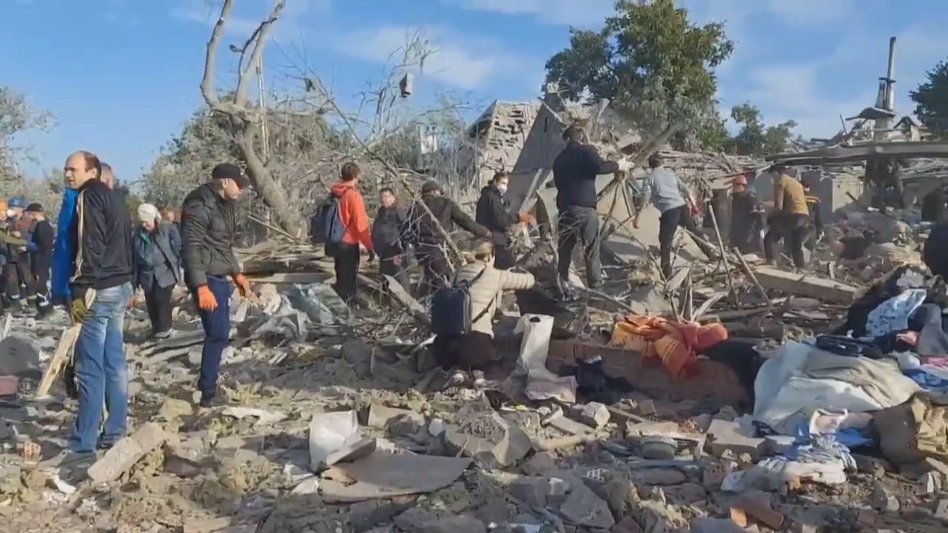 烏克蘭扎波羅熱再受炮擊　澤連斯基誓言追究責任