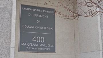 美國最高法院為特朗普裁教育部員工開綠燈　據報受影響員工要在八月離職