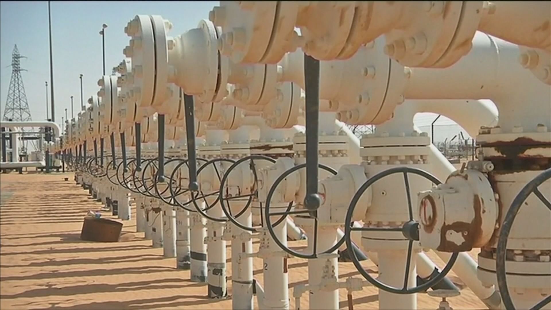 紐約期油早段曾最多升近9%　布蘭特期油則升近8%