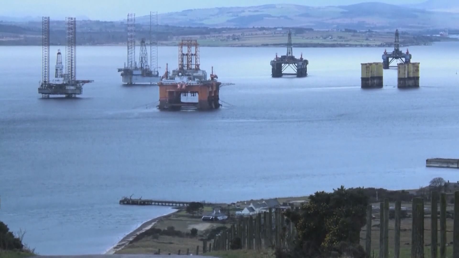 油價暴跌約8%　因憂第二波疫情損害石油需求