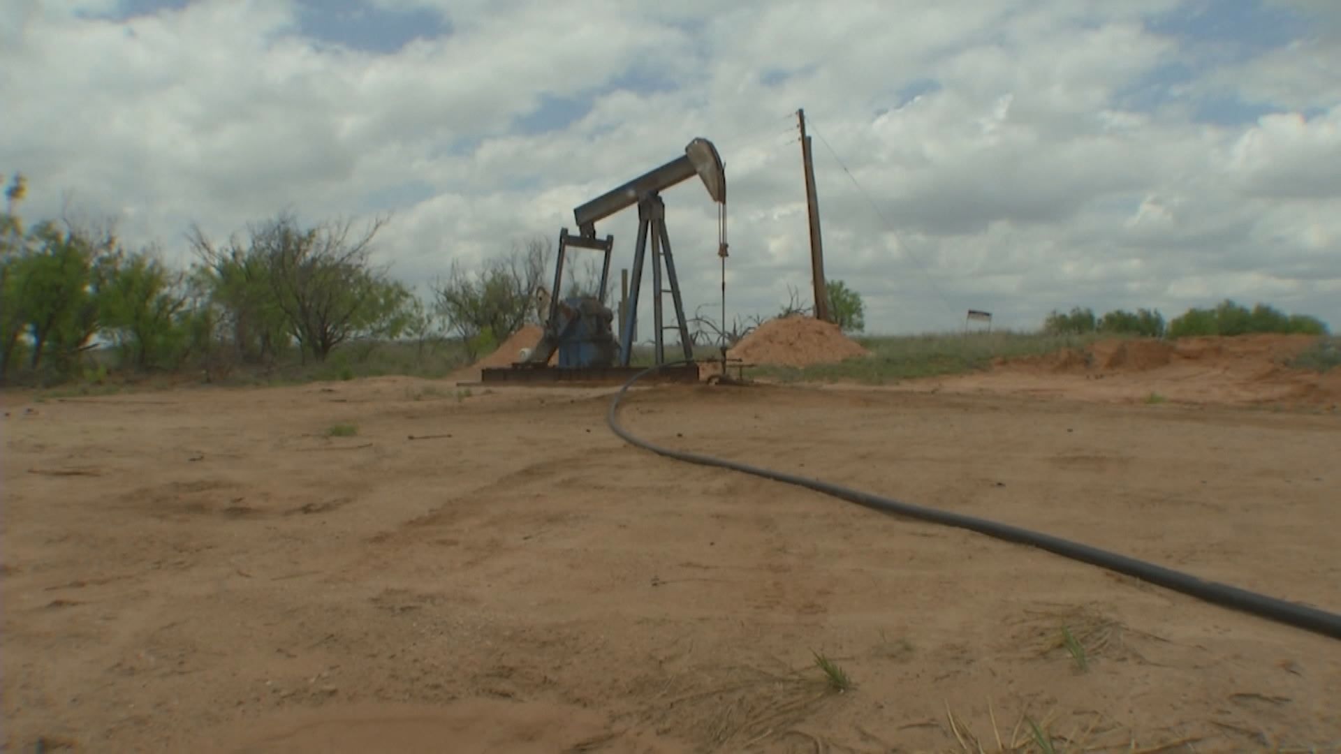 油價飆升　伊朗稱圍繞解除美國制裁的談判存分歧