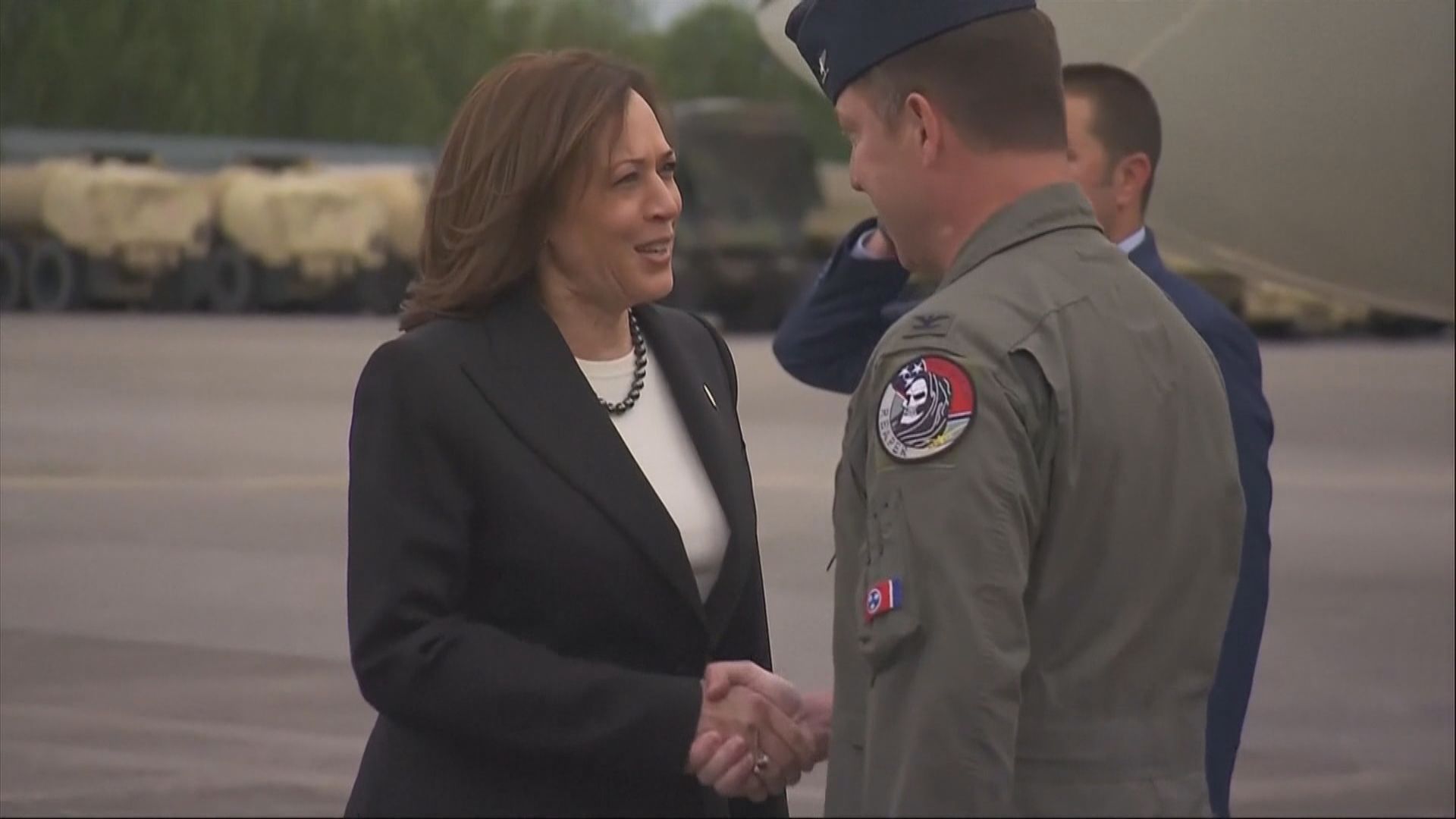 賀錦麗抵田納西州晤被逐民主黨州眾議員