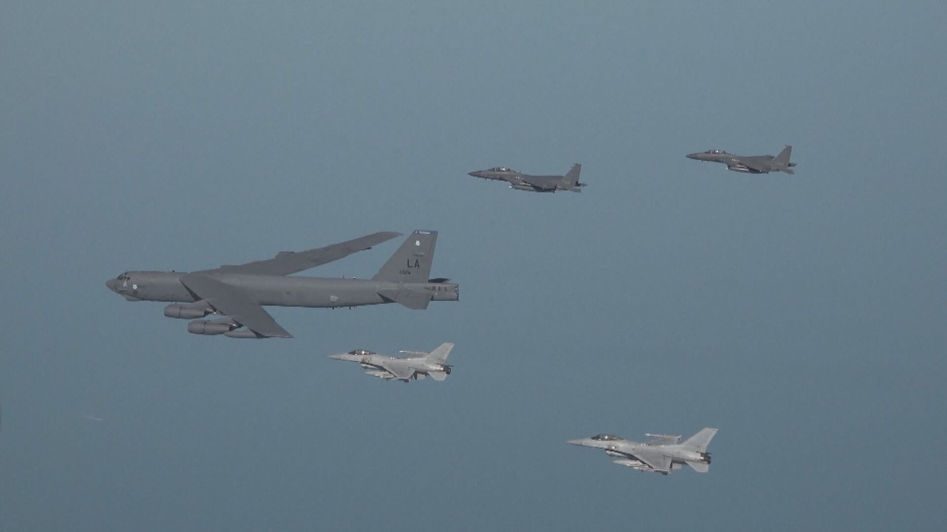 俄指兩架美軍戰略轟炸機一度逼迫俄國邊界