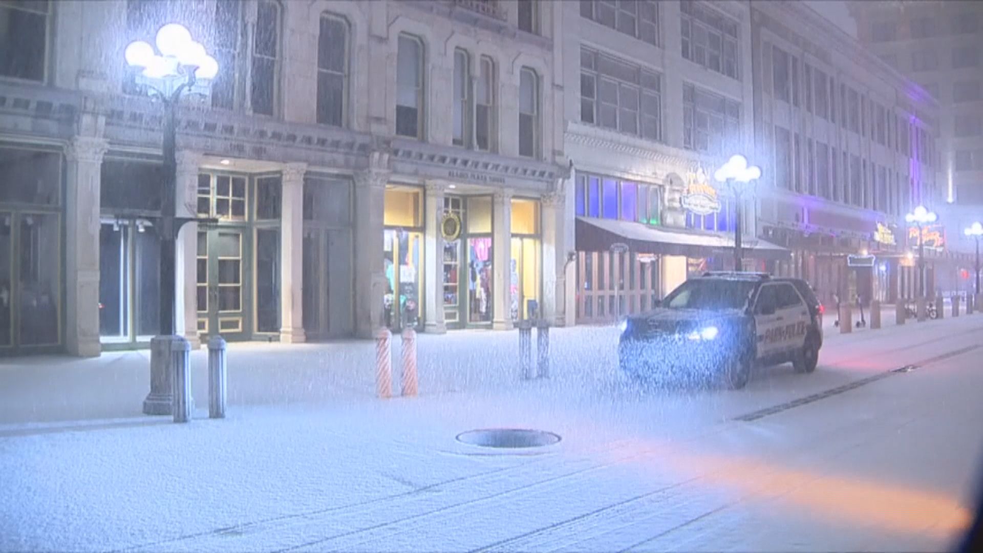 美國得州受暴風雪吹襲大規模停電　拜登頒緊急狀態令