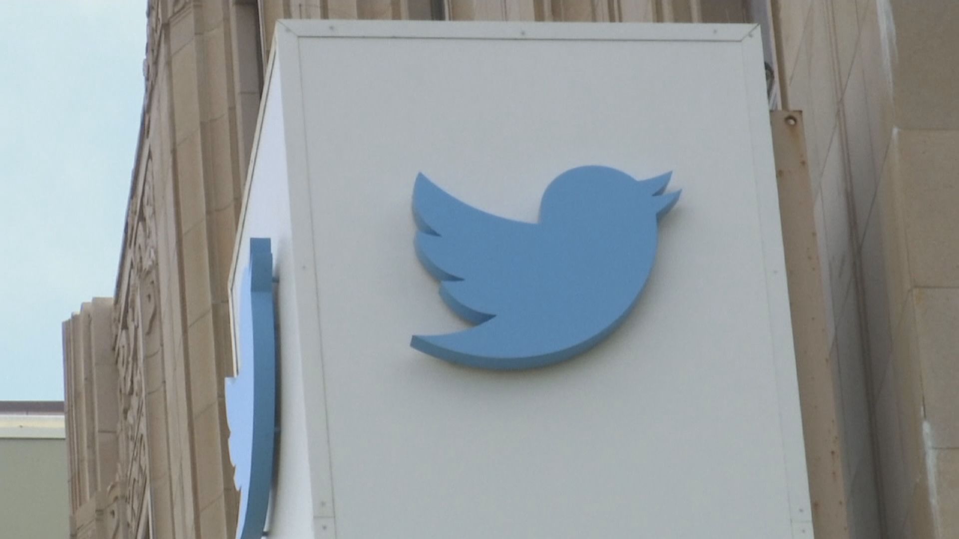 馬斯克完成收購Twitter　將成立委員會處理內容審核