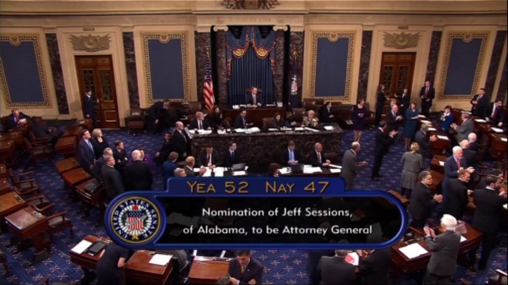 美國參議院通過任命塞申斯任司法部長