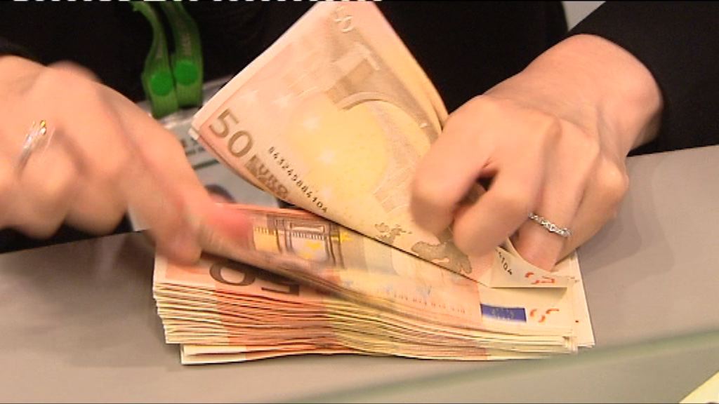 歐洲央行按兵不動　歐元上升