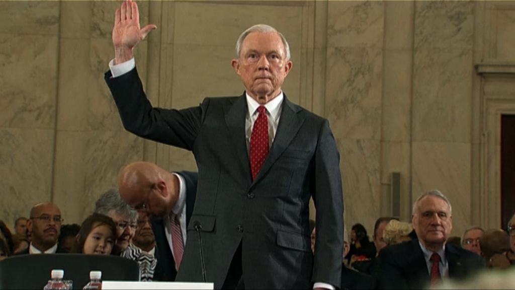 塞申斯稱拒做總統應聲蟲