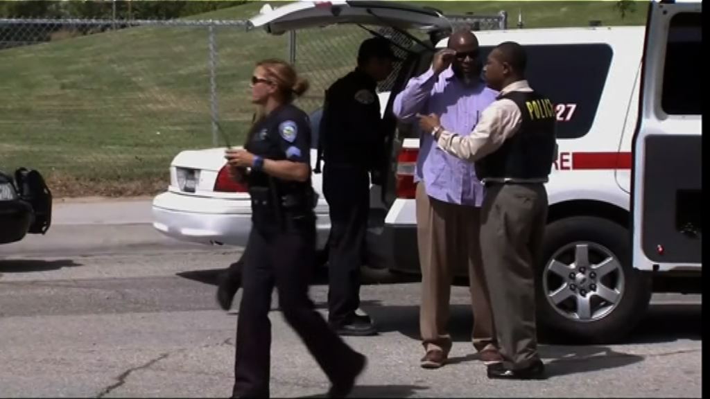 加州小學發生槍擊案三死一傷