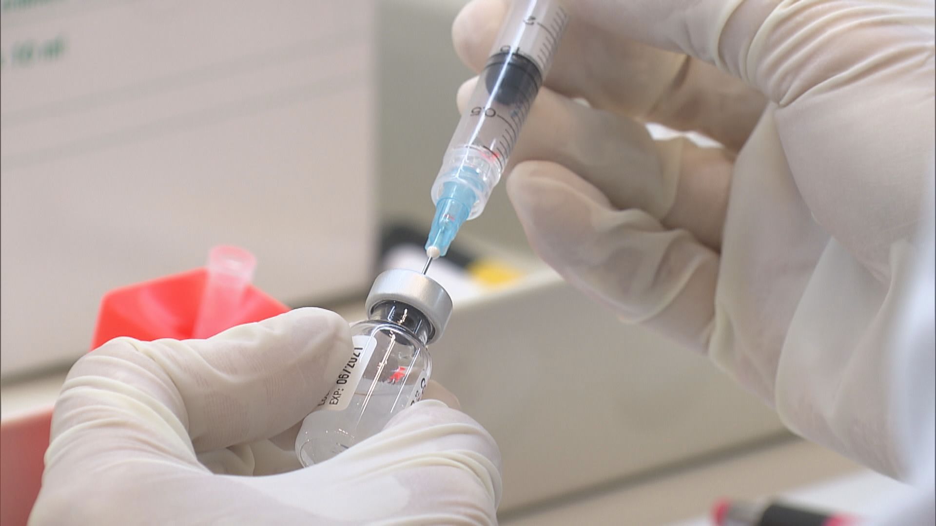 政府周六重新開放復必泰疫苗預約