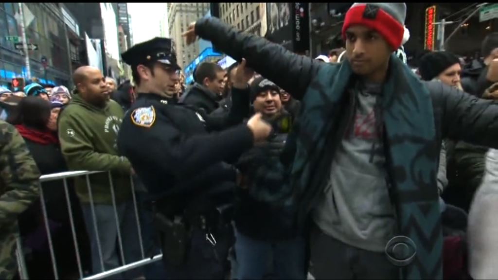 紐約警方加強保安迎除夕倒數