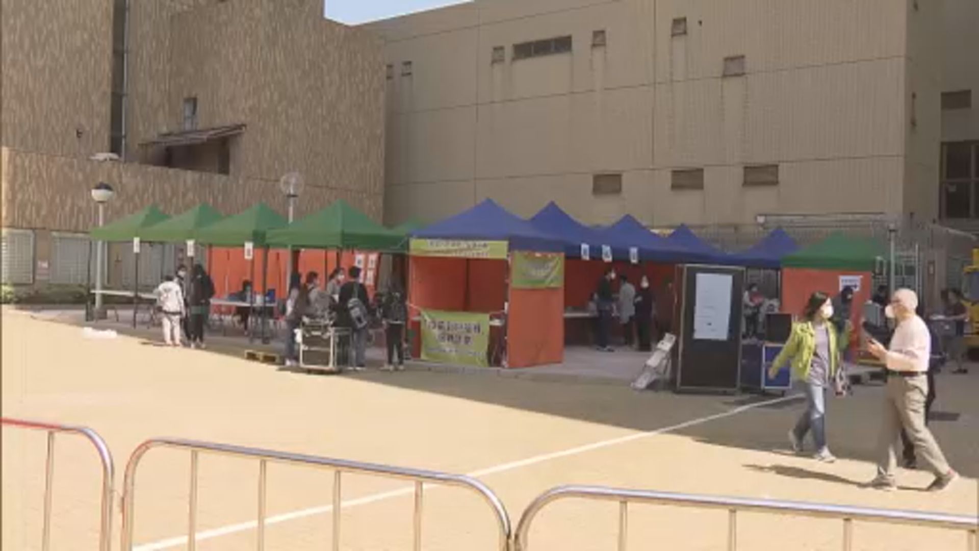 天水圍天盛苑盛旭閣及盛珍閣圍封強檢