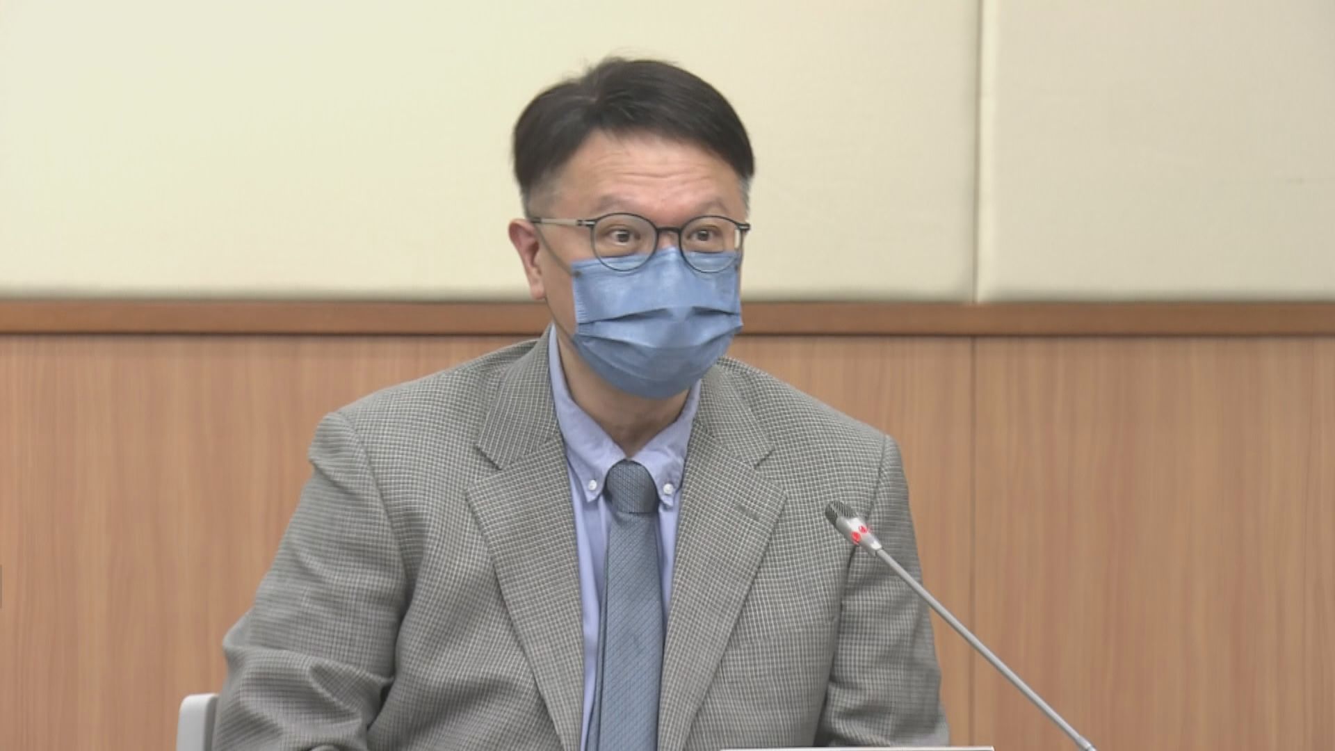 許樹昌：醫管局分別購入默沙東及再生元藥廠的新冠藥物