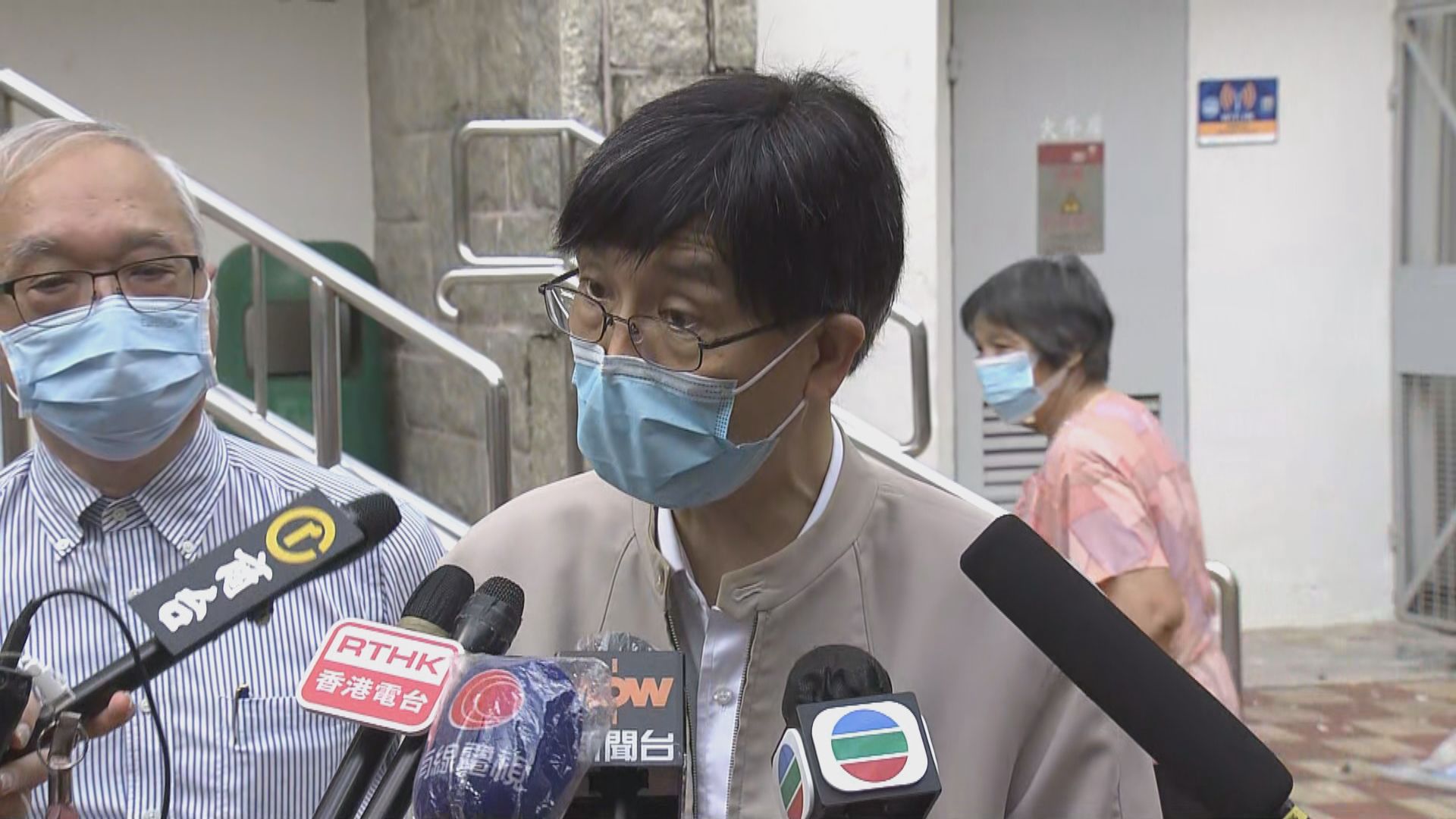 確診患者肺部找到病毒　袁國勇：病毒或出現空氣傳播