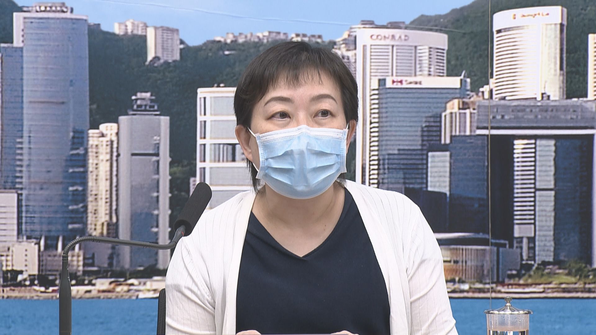 衞生防護中心：全港出現爆發　疫情以來最嚴峻