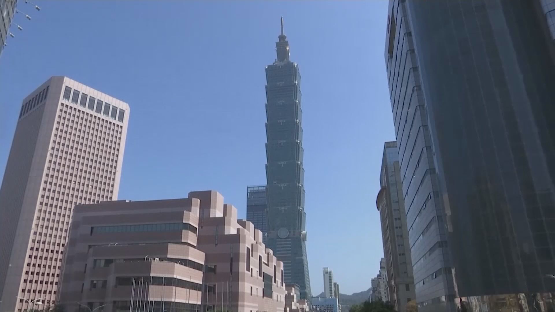 台灣新增16936宗新冠本土病例續創新高