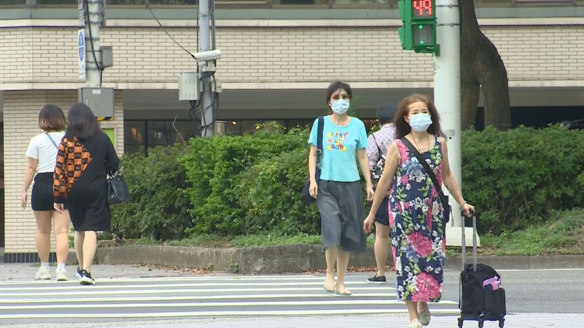 台灣單日新增本土個案突破九萬宗　再創新高