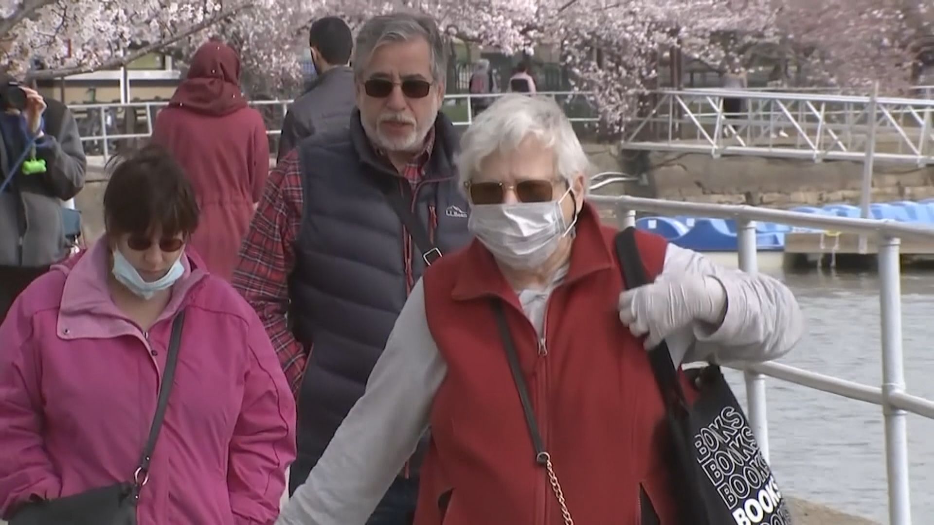 華盛頓周二起恢復室內口罩令