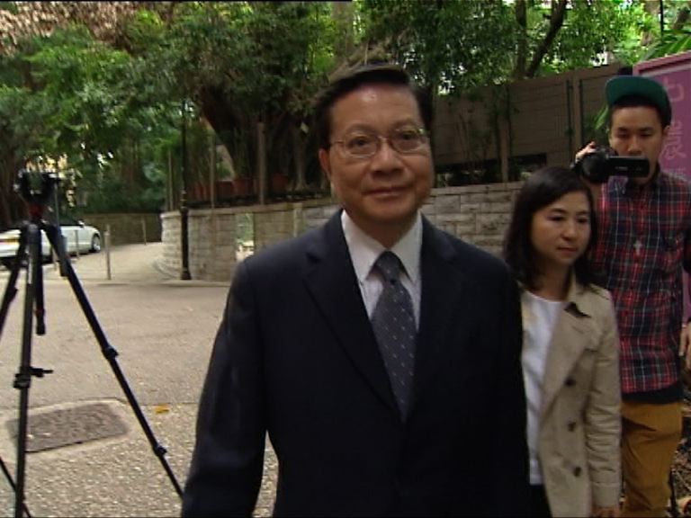 張炳良：房委會非吃飽不動的貓