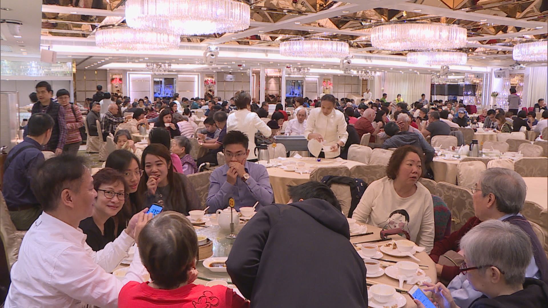 餐飲業界指受社會氣氛影響冬至生意明顯減少