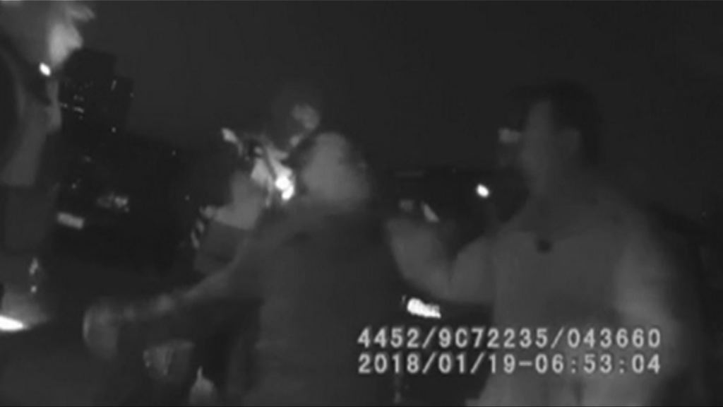 北京警方片段顯示余文生被帶走經過